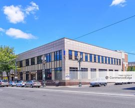 614-636 SE Grand Avenue