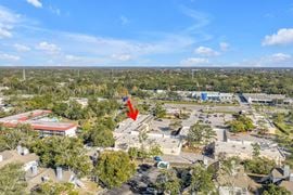 Twin Lakes Plaza in Palm Harbor