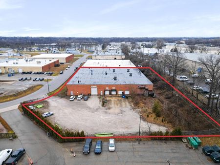Photo of commercial space at 1531 Alum Industrial Drive in Columbus