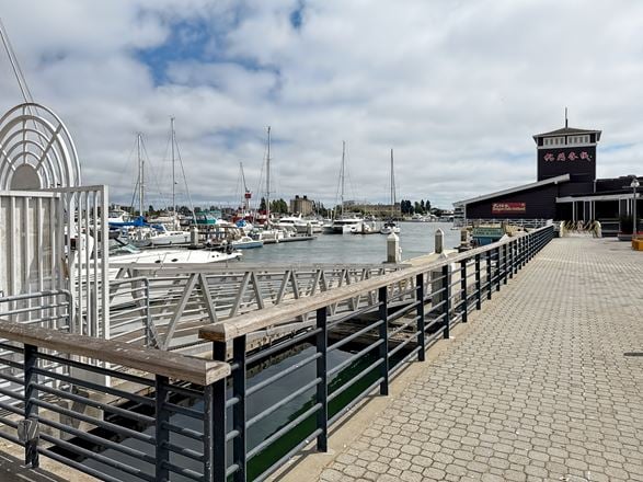 Spaces - Oakland - Spaces Jack London Square