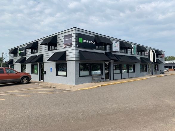 Anoka Shopping Center & Offices