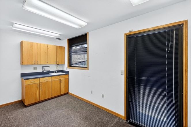 950 W. Ironwood Dr. #4