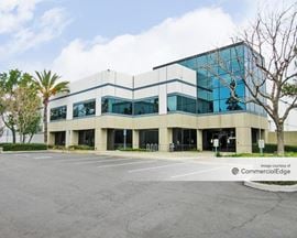 California Commerce Center