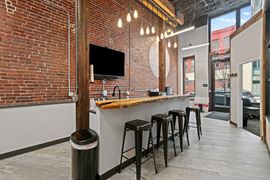251 S Main St