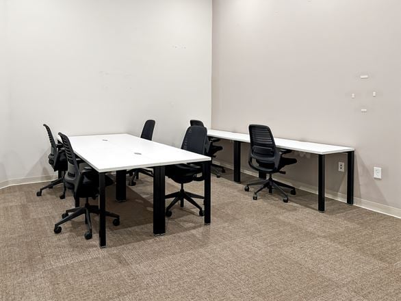 Regus - Gilbert - W Elliot Rd