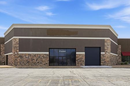 Office space for Sale at 1320 W Kimberly Rd in Davenport