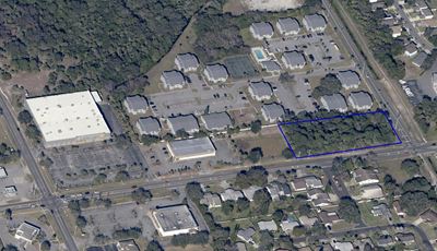  NW Corner of S De Leon and Harrison St 