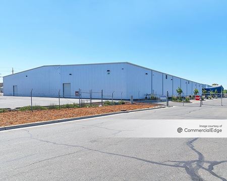 Photo of commercial space at 426 East Grant Line Road in Tracy