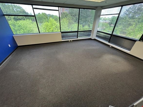 3289 SF 812-Suite 301 Professional Office Space