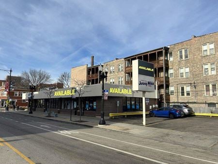 Photo of commercial space at 1724 W Lawrence Avenue in Chicago