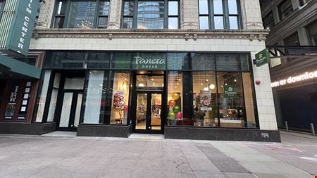 Retail space for Rent at 168 N State Street in Chicago