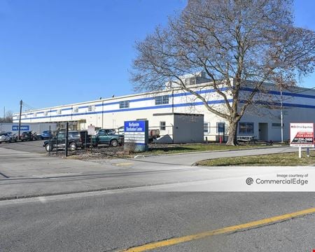 Industrial space for Rent at 6575 Huntley Road in Columbus