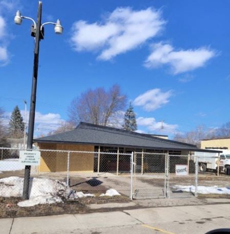Retail space for Sale at 26346 Seven Mile in Redford