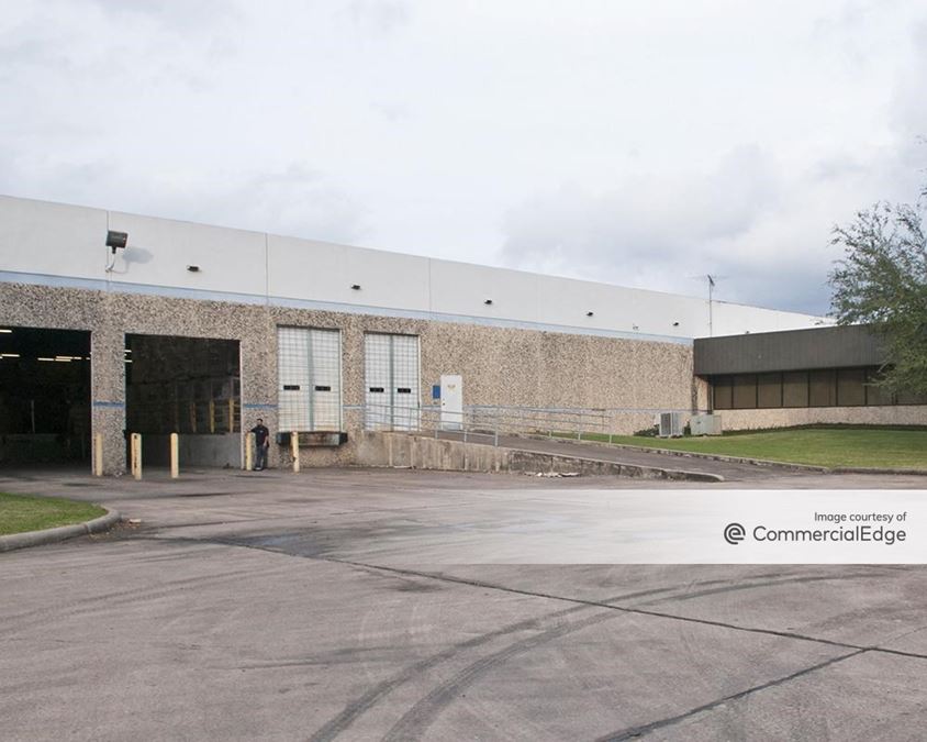 15022 Old Richmond Road - 15022 Old Richmond Road | Industrial Building