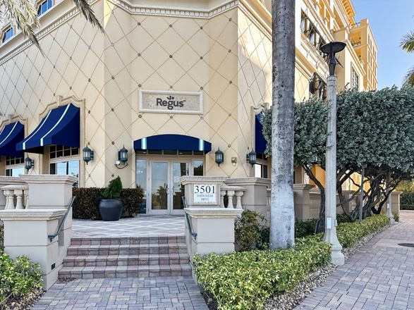 Regus - Hollywood - North Ocean Dr