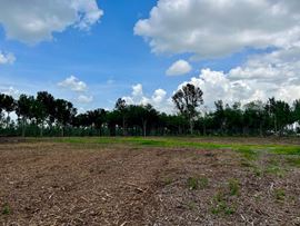 2010 Coteau Rd - Commercial/Industrial Tract near Hwy 182