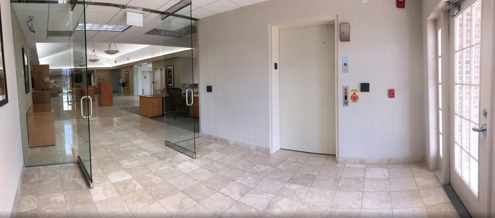 275 S Roselle Rd