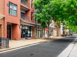 2nd Generation Pizza Restaurant for Lease