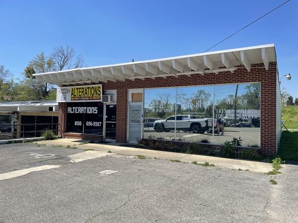 Tallahassee Retail for Lease on S Magnolia Dr