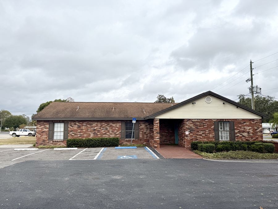 Move in Ready - Fully Equipped Dental Office