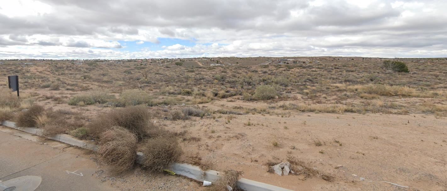 1017 Melon Ridge Loop Northeast