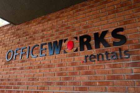 Office space for Sale at 5666 seminole blvd in Seminole