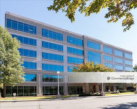 Office space for Rent at 200 North Point Center East in Alpharetta