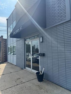 108 John St