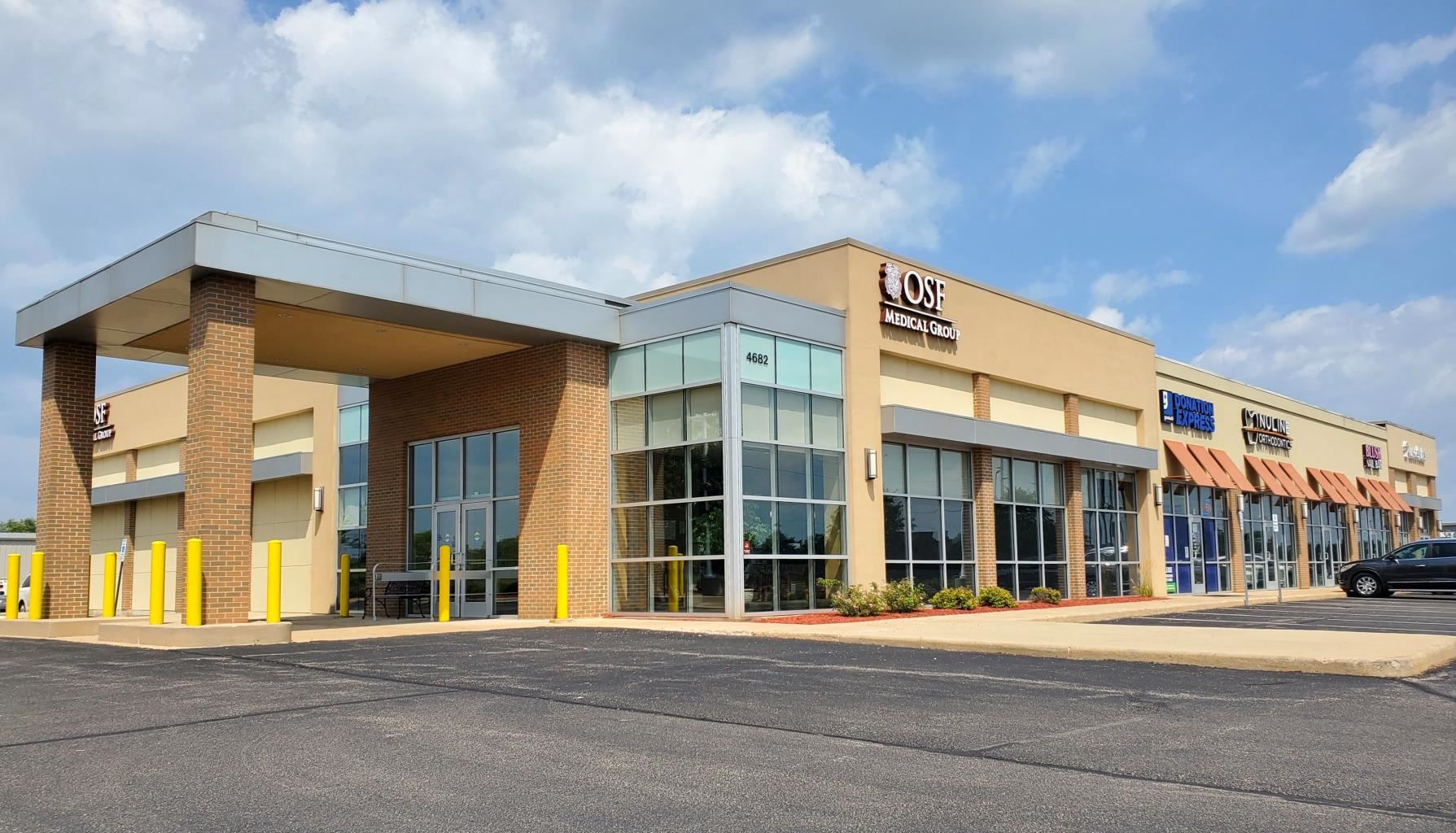 4670 W Rockton Rd - Roscoe