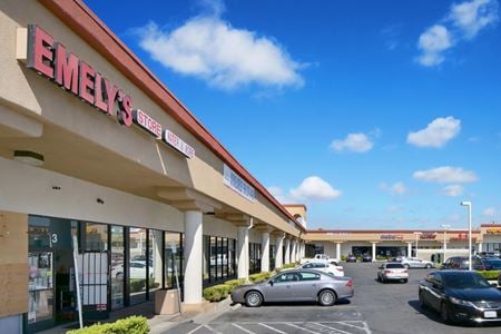 Retail space for Rent at 3005 East Palmdale Blvd in Palmdale