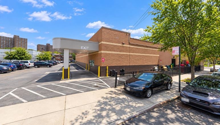 Former Walgreens