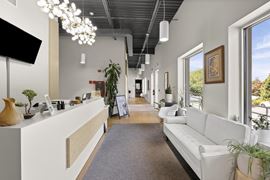 607 W Jericho Tpke
