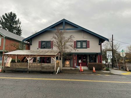 Photo of commercial space at 1317-1319 SE Bidwell Street in Portland