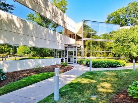 Office space for Rent at 1705 - 1715 Indian Wood Circle in Maumee