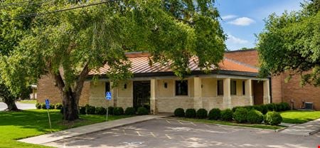 Office space for Sale at 2501 North Navarro Street in Victoria