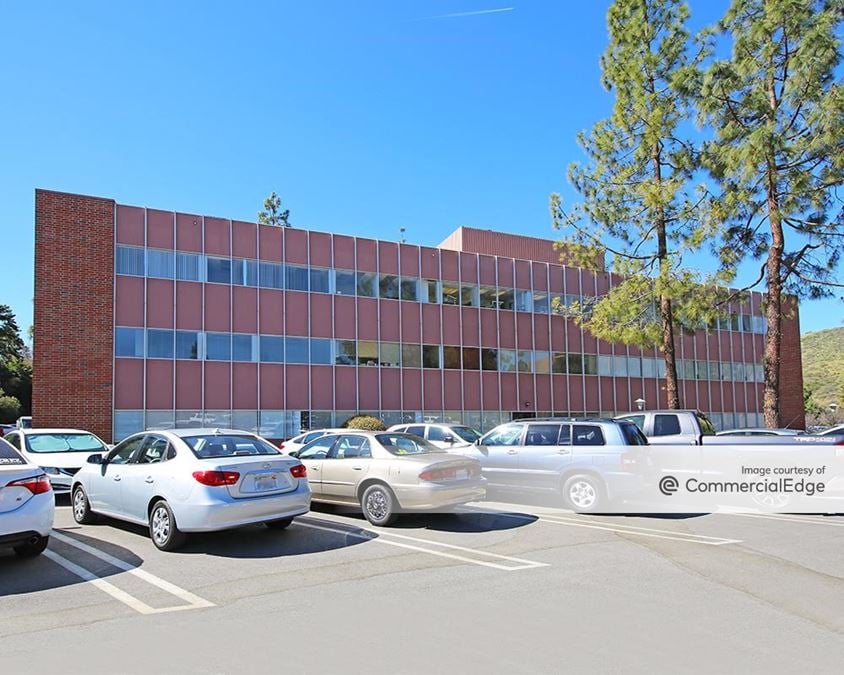 2220 Lynn Road, Thousand Oaks Office Space For Lease