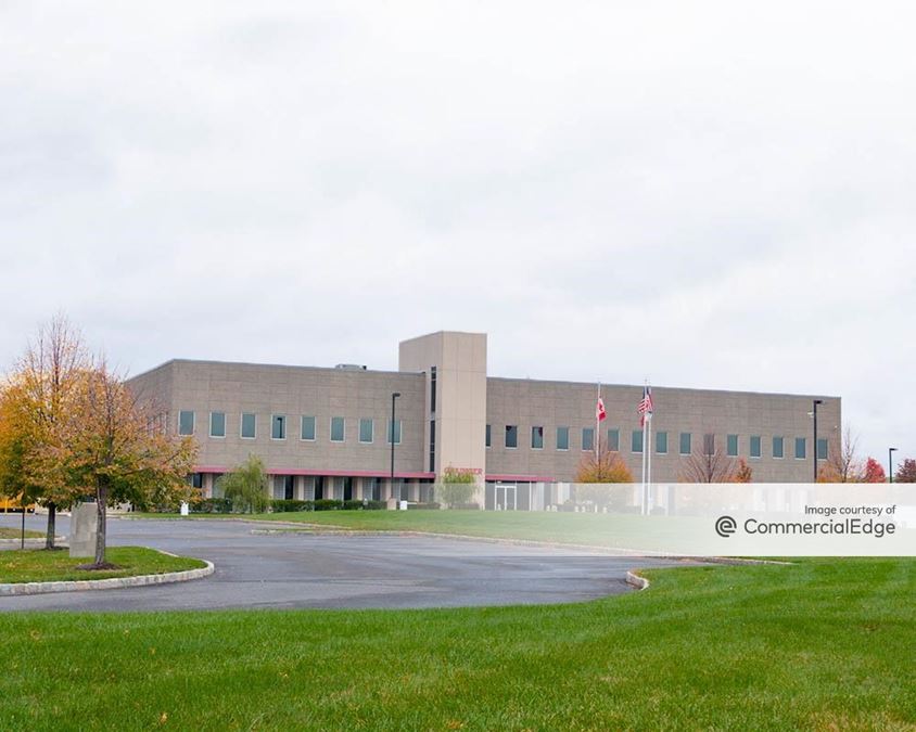 18 Applegate Drive, Robbinsville Industrial Space For Lease