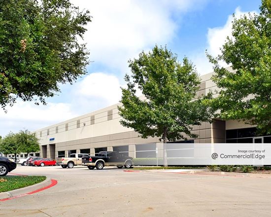Park West Commerce Center - 440 & 480 Wrangler Drive - 440 Wrangler Drive,  Coppell, TX | industrial Building