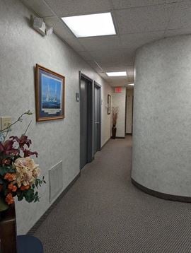 Birdneck Office Suites - Club Forest Birdneck Suites