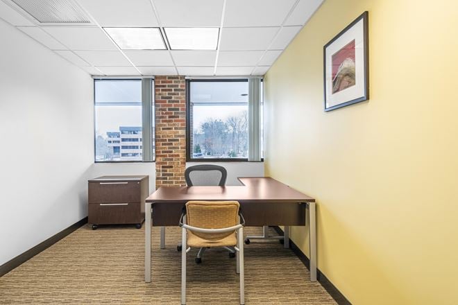 NH, Nashua – One Tara Boulevard
