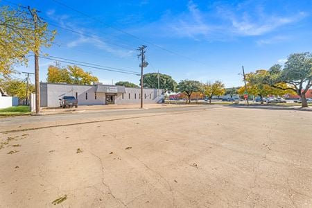 Office space for Sale at 4059 Bryan Ave in Fort Worth