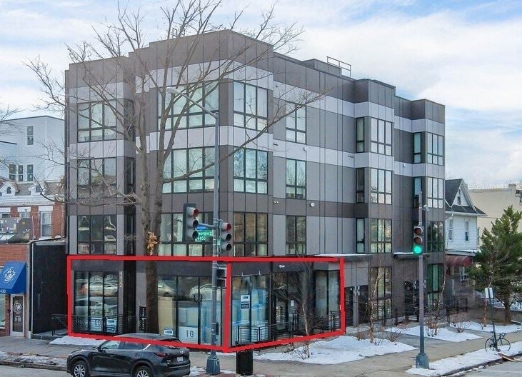 Retail Property Fit for Medical office, Dental Practice, Urgent Care, Coffee Shop, Fitness Center, Furniture Store