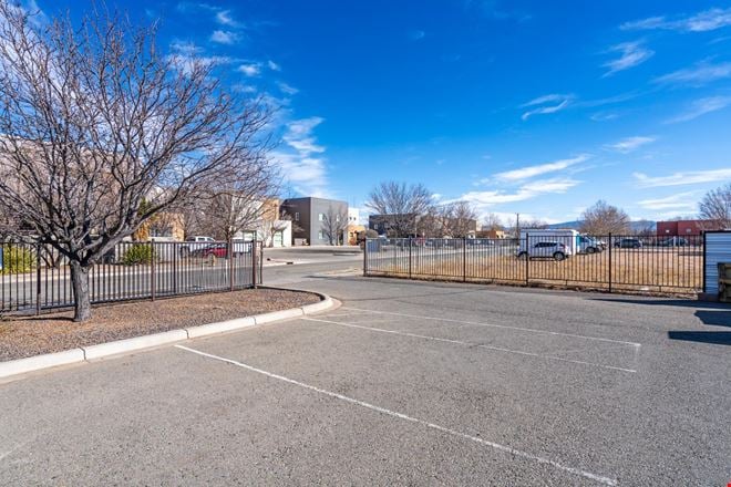 Flex Commercial Building For Sale