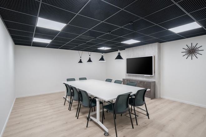 Regus - Calverton - Blvd