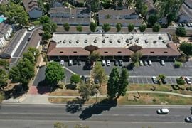End-Cap Units in Prominent Inland Empire Center