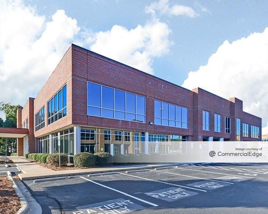 Lake Norman Medical Plaza - 146 Medical Park Road