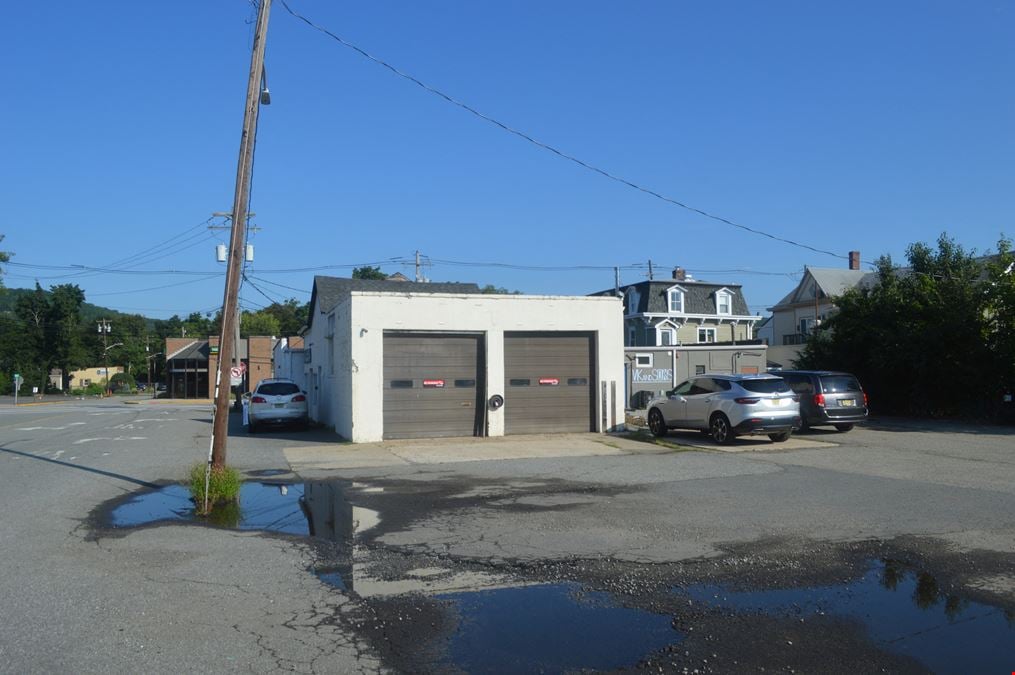 5 Maple Ave