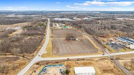 1141 Lakeview Dr