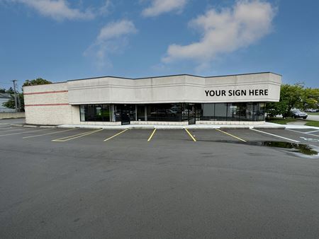 Commercial space for Rent at 41-47 W. Maple Road in Clawson