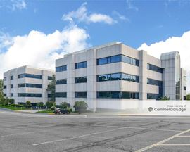 Crossroads North Corporate Park - 1393 Veterans Memorial Hwy